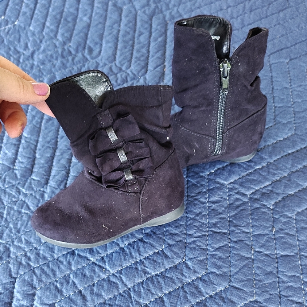 Garanimals Black Kids Boots with Bow Detail
